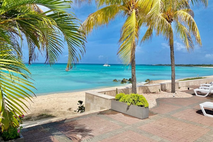 Arashi Beachfront – The best sunsets in Aruba!